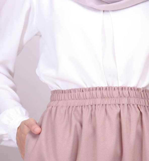 ROK POLOS WOLFIS PANJANG/ OOTD MUSLIMAH