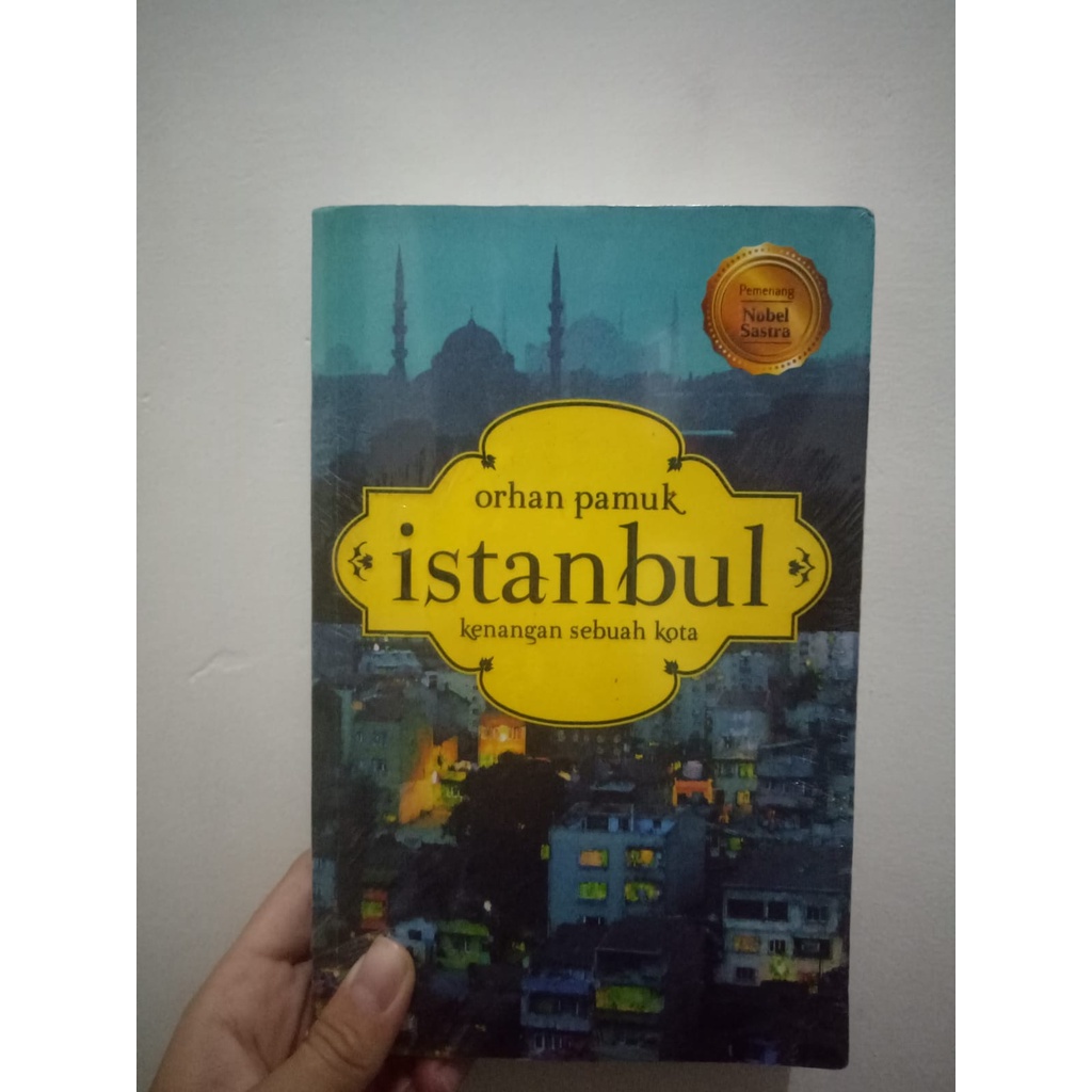 Novel Istanbul Orhan Pamuk