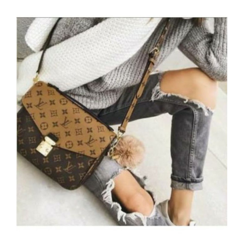 LV REVERSE POCHETTE METIS
