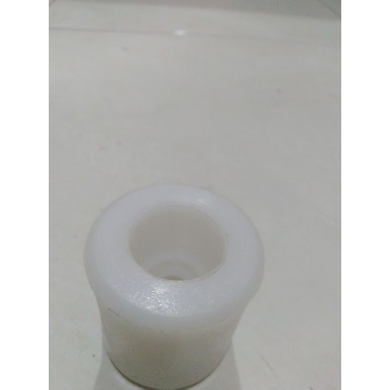 Sok isolator penangkal petir