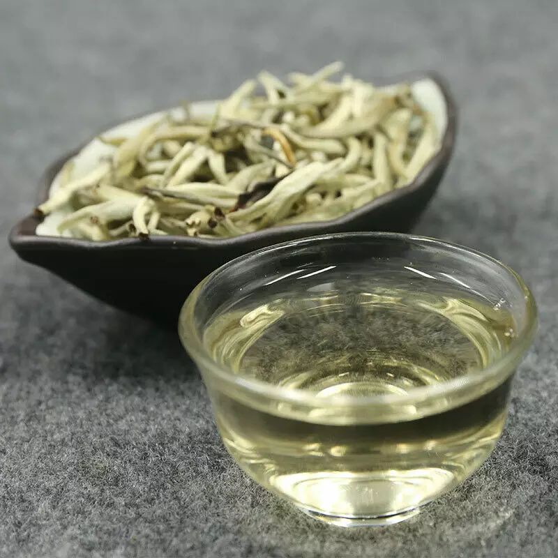 White Tea / Silver Needle / Teh Putih 25 Gram