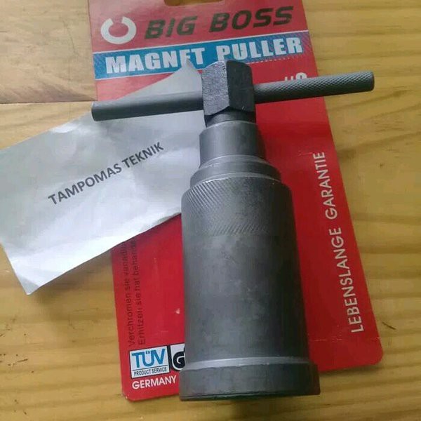 Treker Magnet Vespa Magnet Puller Piaggio Vespa PX I  NEW21