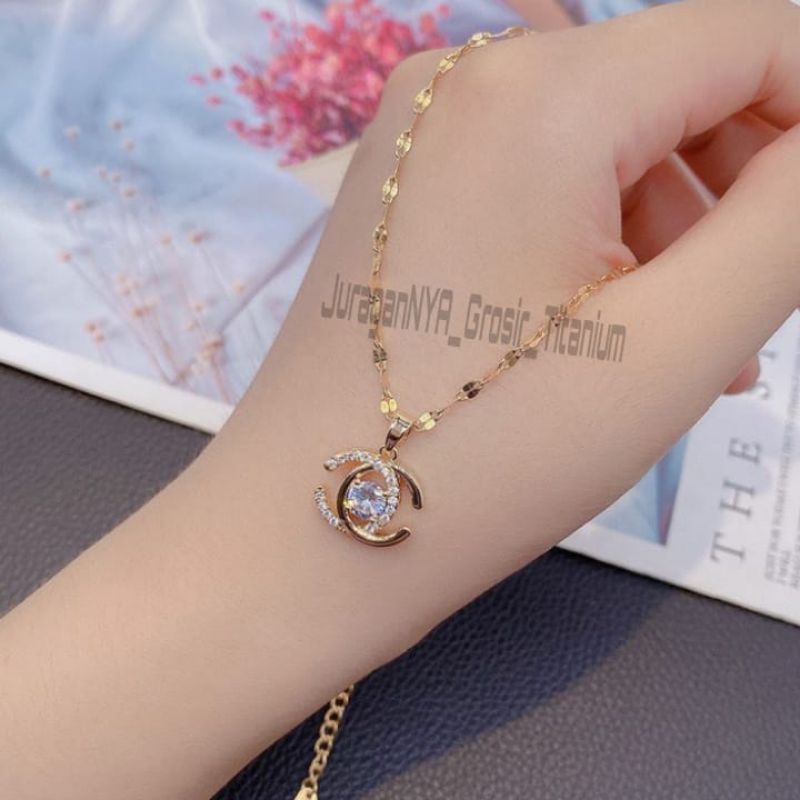 Kalung Titanium Chanel Full Mata Super Lucu Anti Karat Anti Luntur