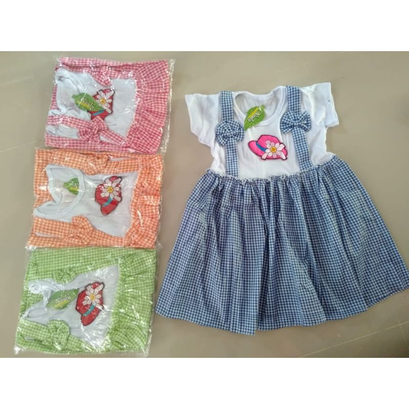 Dress anak  1 2 tahun motif kotak terbaru baju anak cewek perempuan rok viral motif kotak top ( dress kotak TOP )