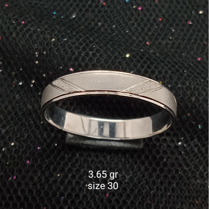 Cincin Emas 17K - 3.65 gr Kadar 750 - 1118