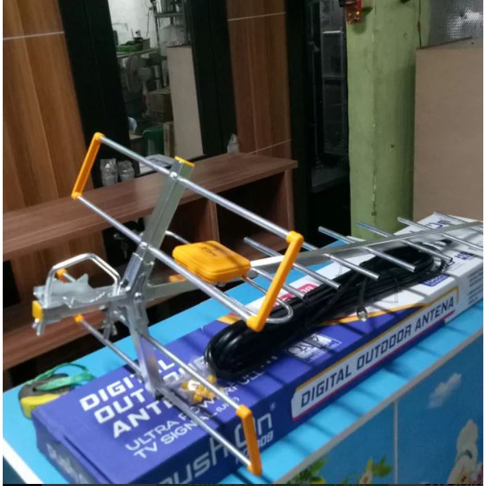 Antena luar push on digital