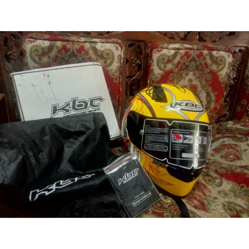 Helm KBC V barong yellow
