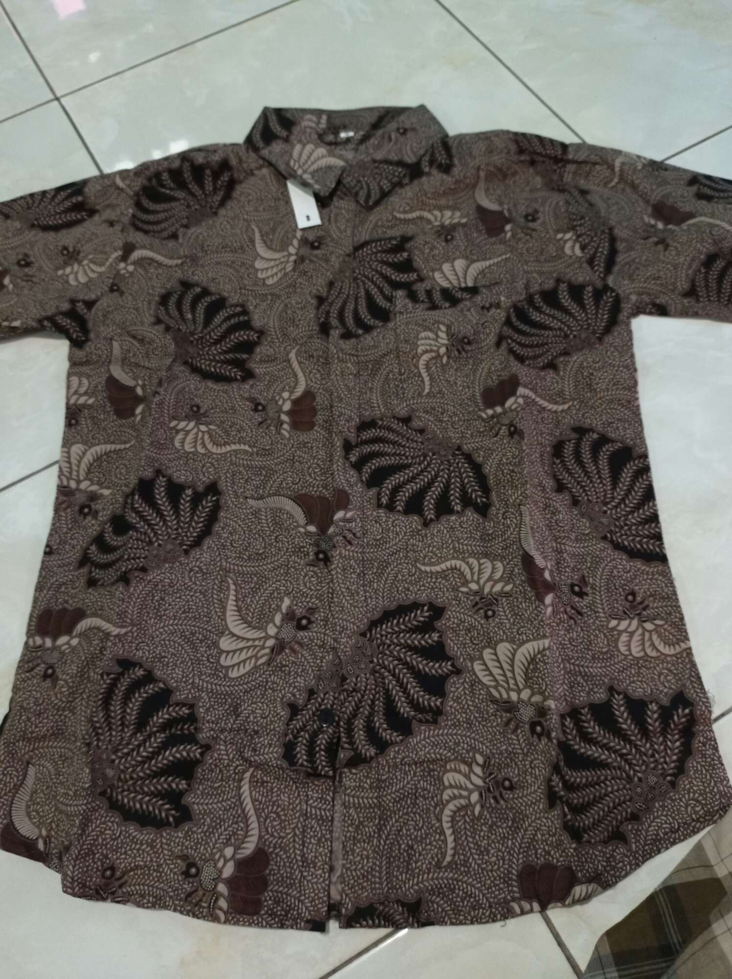 Kemeja Batik Slimfyt Khas Butik Pria Lengan Panjang