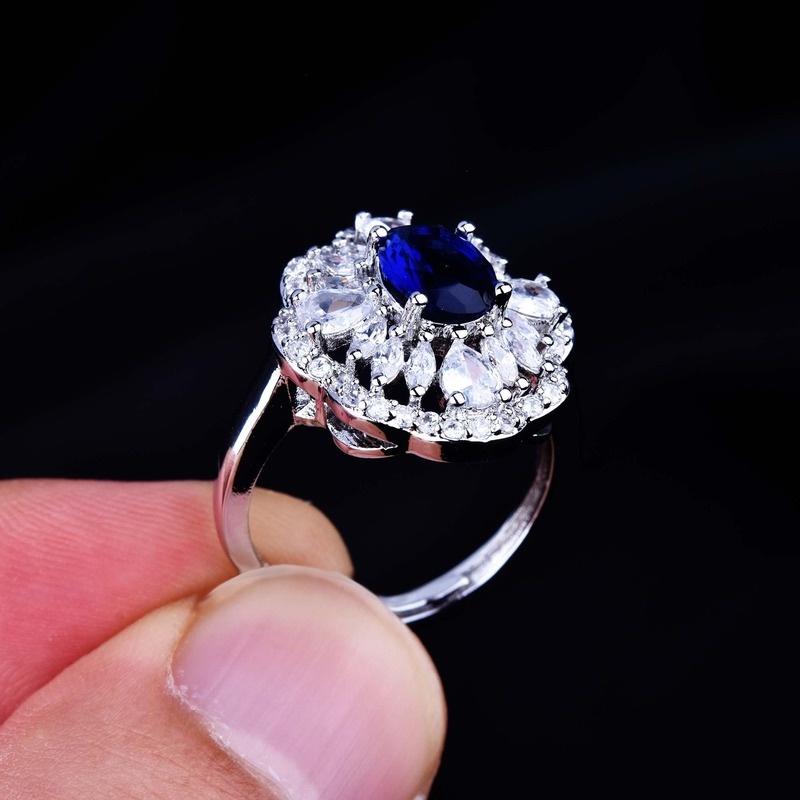 New Natural Sri Lankan Sapphire Ring