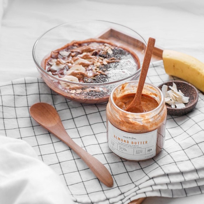 

SELAI- VIAND BEVANDE - ALMOND BUTTER -SELAI.