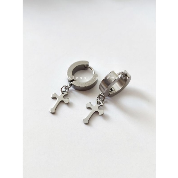 Anting Tusuk Salib Pria dan Wanita (1pasang) Titanium