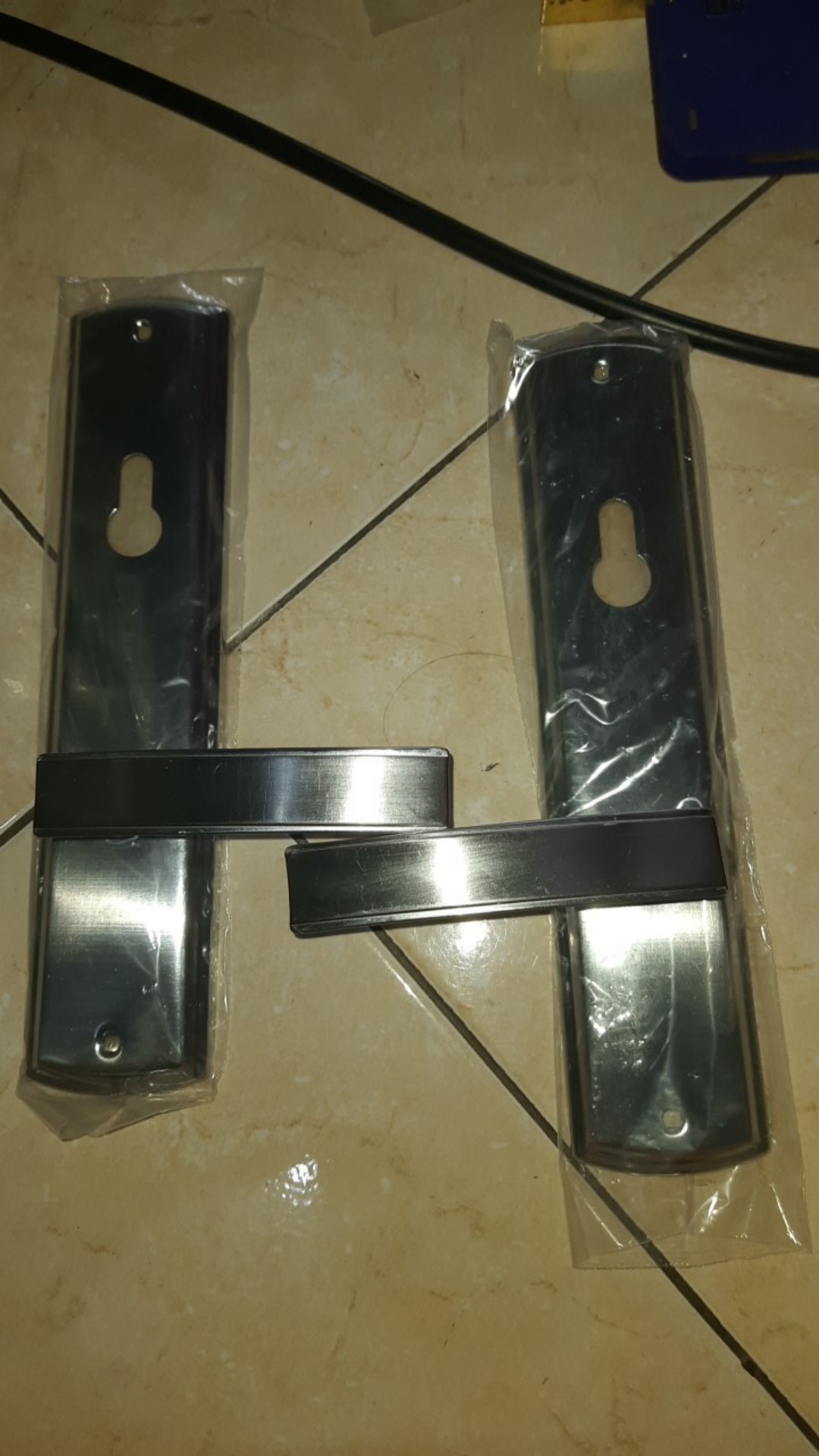 Handle Set Kunci Pintu Rumah Putih Stainless Ukuran Besar