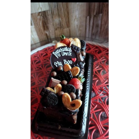 

kue ulang tahun uk 10/25 cake bronise
