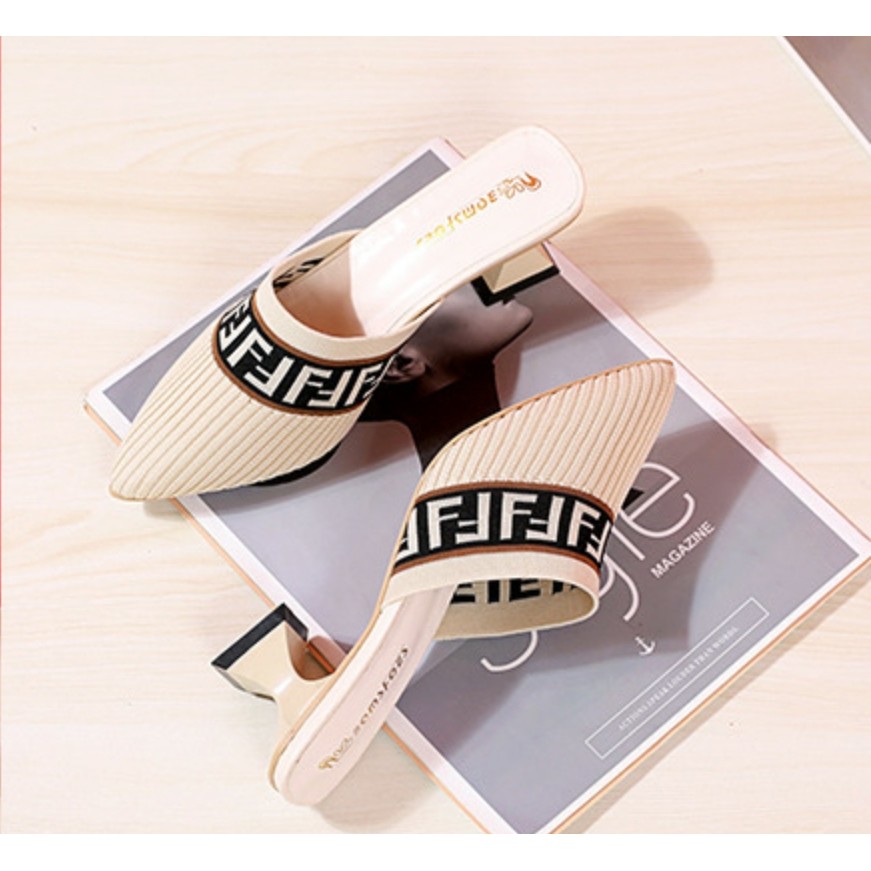SEPATU HEELS FF CLOSED TOE 001230