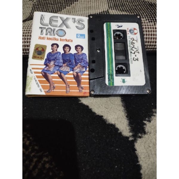 kaset pita lex's trio / hati kecilku berkata