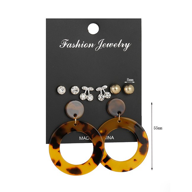 LRC Anting set Fashion Golden Geometric Acrylic Plate Combination K132X