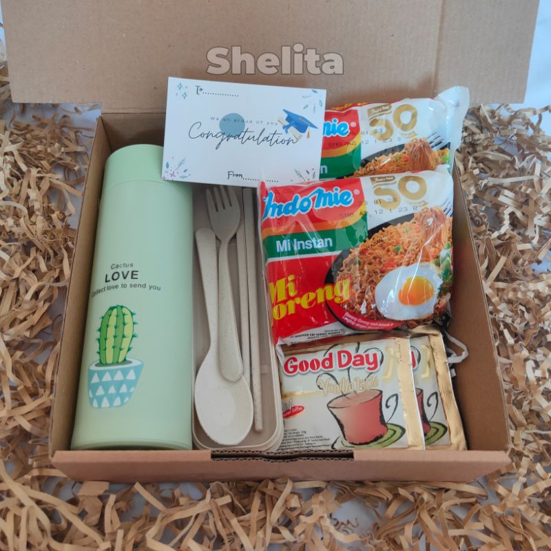 

Hampers Ulang Tahun Cewek, Hampers Wisuda, Kado Ulang Tahun Cewek PAKET 2