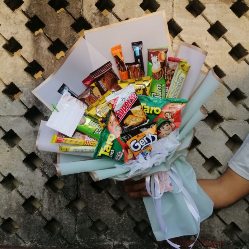 

TERMURAH!! Gift kekinian Buket snack hampers kado ulang tahun kado wisuda