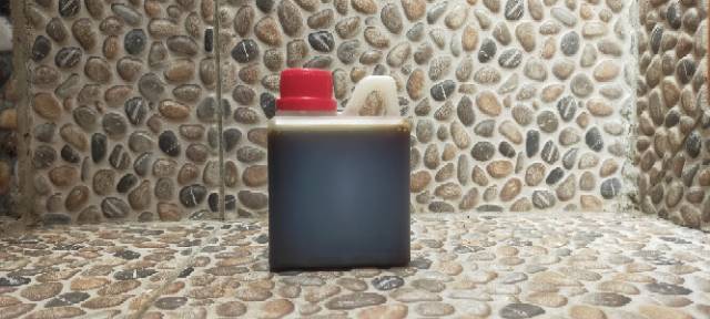 

Madu hitam 1/2 liter