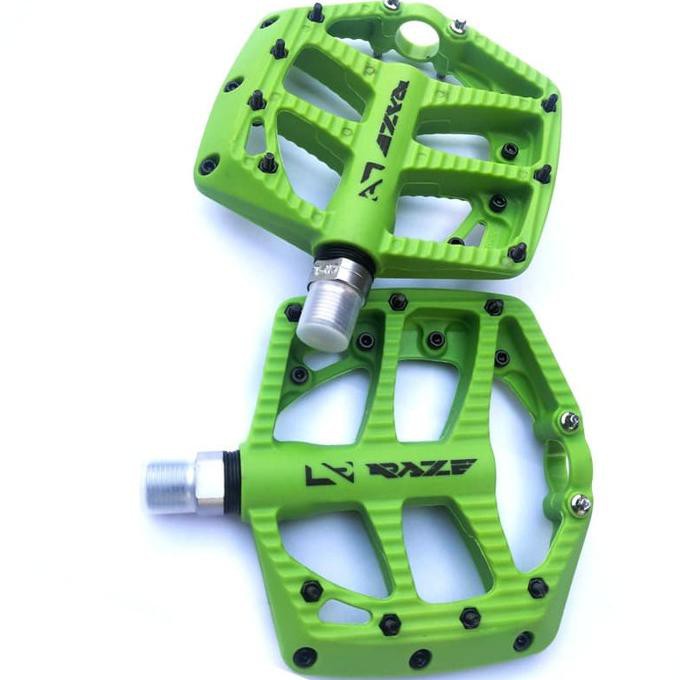 Raze N30 Nylon Fiber Pedal Sepeda Bearing Green