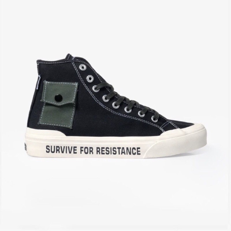 Poison Street Vague Pocket Classic Sneakers - 40