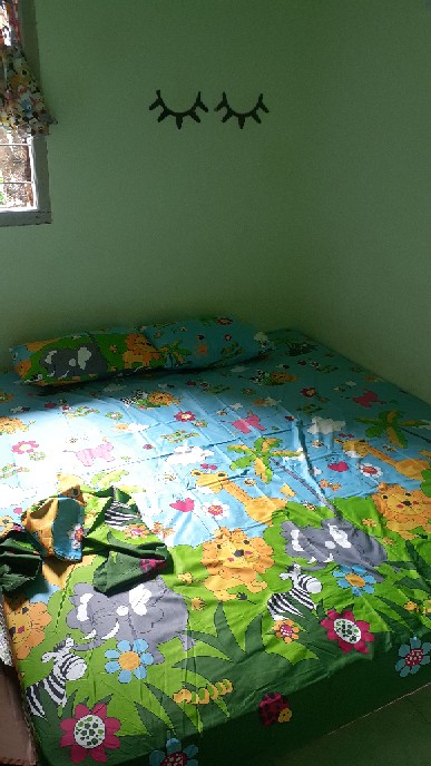 Sprei Homemade Jungle Blue Little Pony Spongebob Grid White Dino