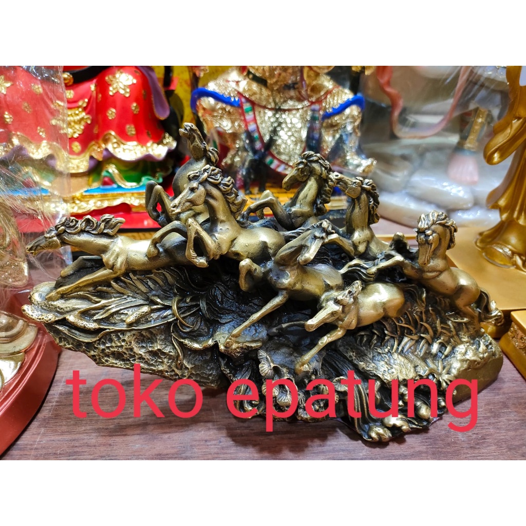 patung pajangan kuda 8 ekor - kuningan
