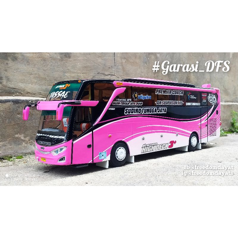 Miniatur Bis SUDIRO TUNGGA JAYA Skala 20 (NK)