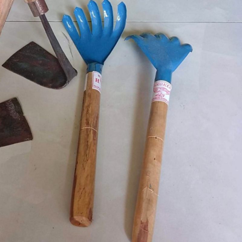 cakar besi pembersih rumput/garuk tangan pembersih rumput