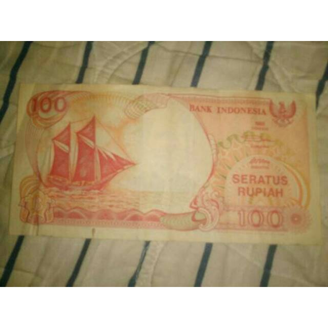 Uang kertas kapal perahu Pinisi 100 rupiah 1992