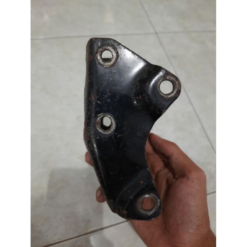Breket Mesin Megapro Primus Original