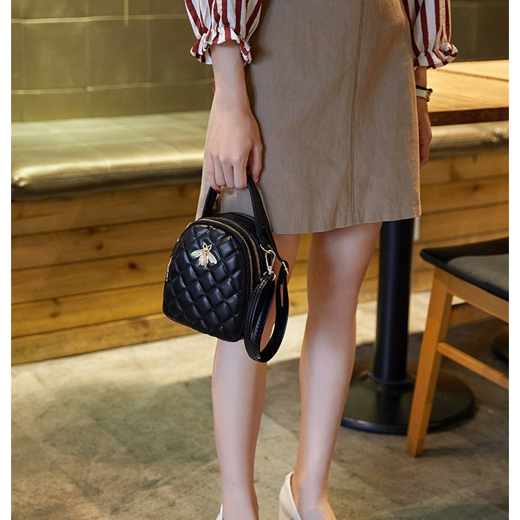 IYA FA20 KOREAN HIGH QUALITY BLACK QUEEN BEE SLING BAG TAS SELEMPANG WANITA