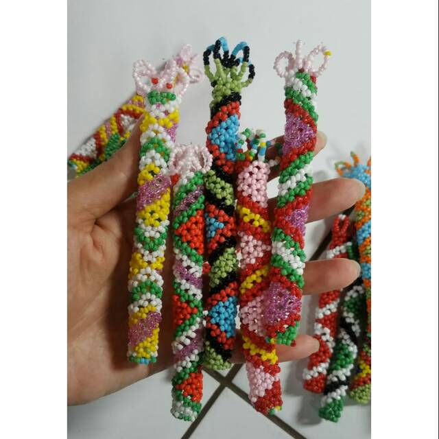 

Sarung Pulpen bolpoint manik manik khas kalimantan