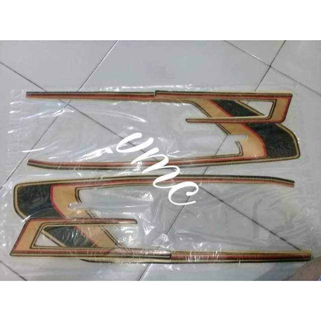 Striping honda gl 100 hitam emas