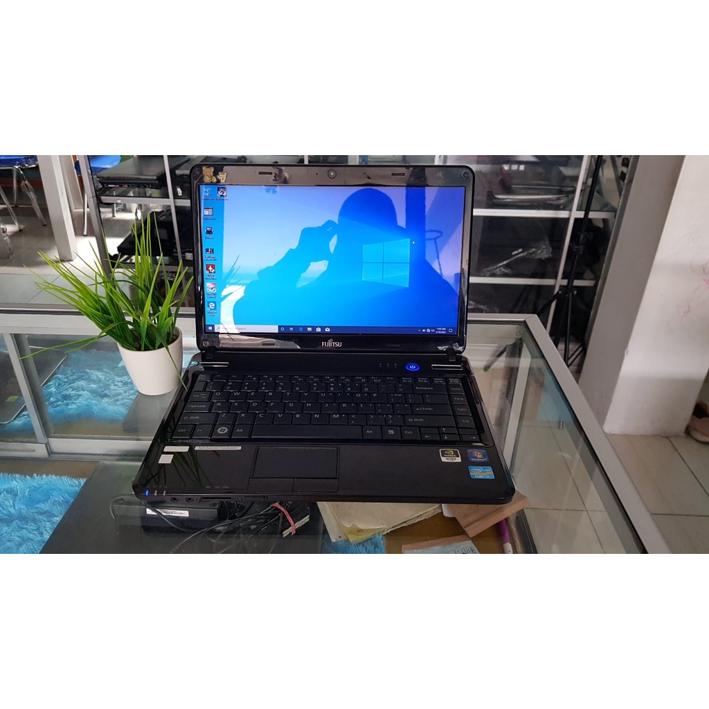 FUJITSU LH531 core i7 Ram 8GB VGA NVIDIA Mulus Murah Menggiurkan