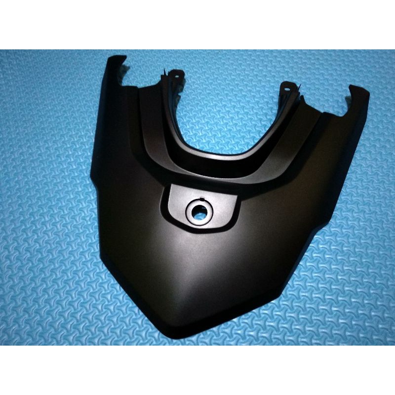 COVER RR CENTER -COVER PET ATAS STOP LAMP VARIO 125-150 NEW ALL 2018- 2019 ORIGNAL K59