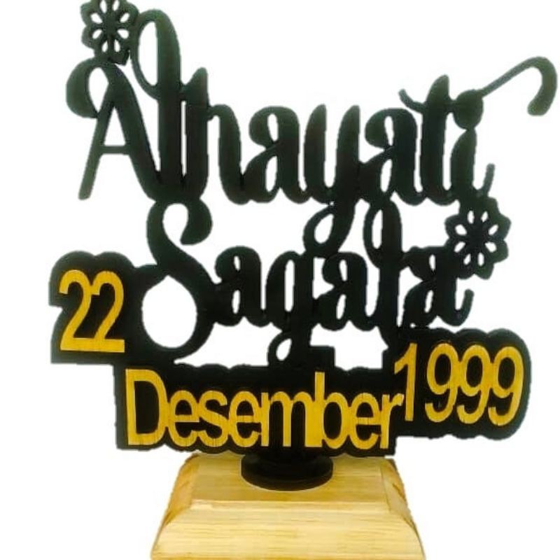 

lettering Nama