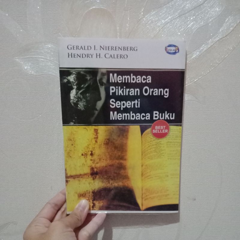 MembacaPikiranOrangSepertiMembacaBuku