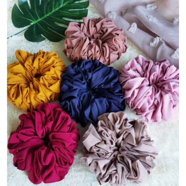 SCRUNCHIE HIJAB  IKAT RAMBUT  CEMPOL IKAT RAMBUT  CEMPOL 