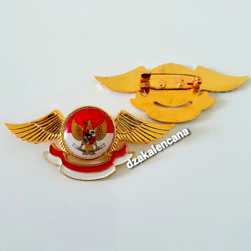 PIN GARUDA MODEL WING