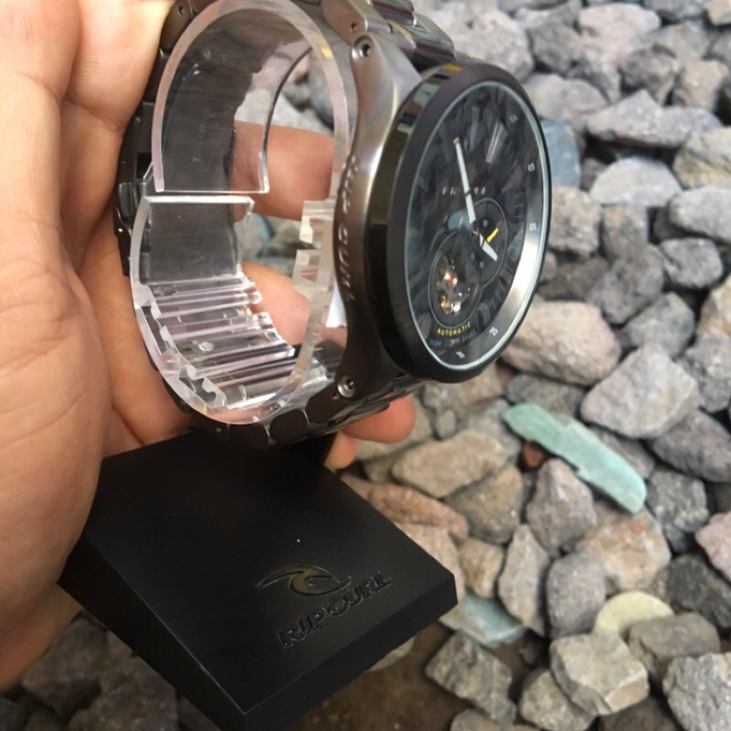 Jam tangan Rip curl Recon automatic Gunmetal sss