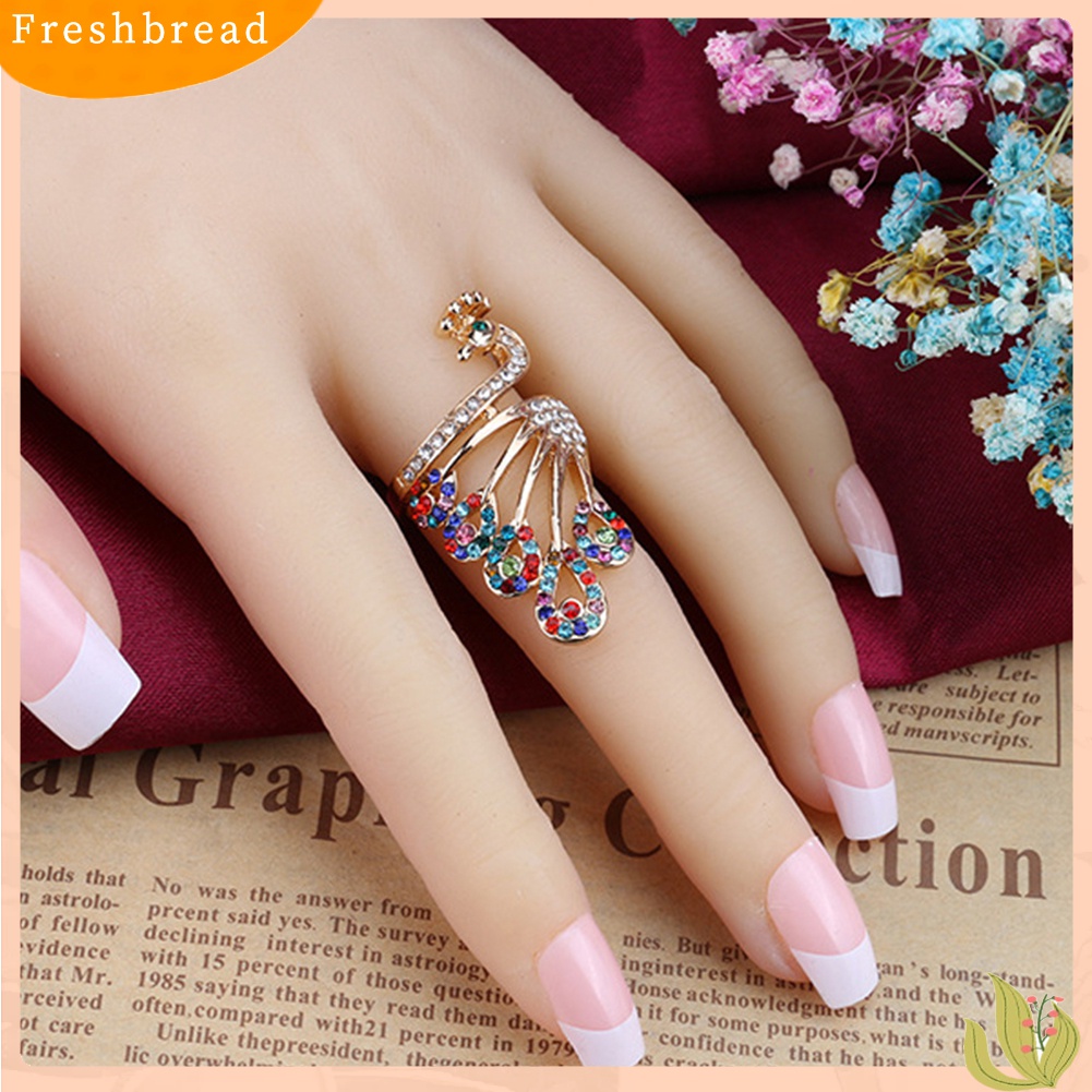 [TERLARIS]Women Retro Gold-plated Rhinestones Peacock Shape Finger Ring Jewelry Gifts