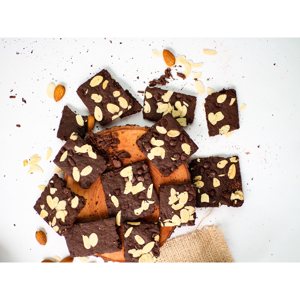 

Vegan Brownie Crisps (75gr) Gluten Free & Healthy