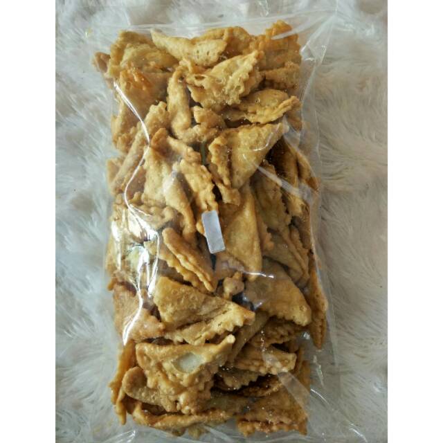 

Pastel lipat manis-camilan enak-jajan kiloan-makanan