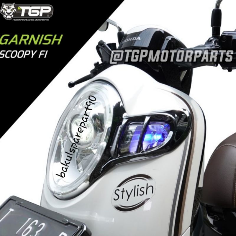 Garnish Lampu Depan Scoopy FI ESP / Aksesoris Variasi Garnish Lampu Depan Scoopy FI ESP Garnish Scoo