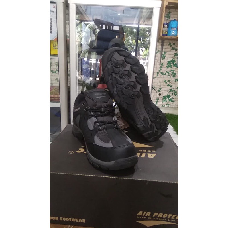 Sepatu Air protech colombia