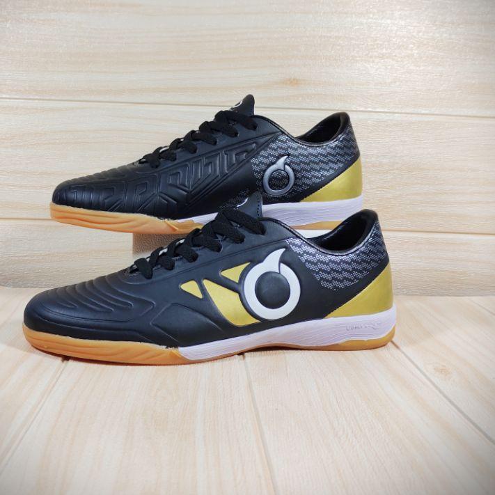 Promo..Sepatu futsal Ortus grade ORI