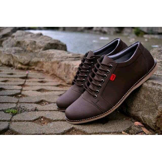  DISKON  SEPATU  PRIA  01 casual sneackers HITAM COKLAT 