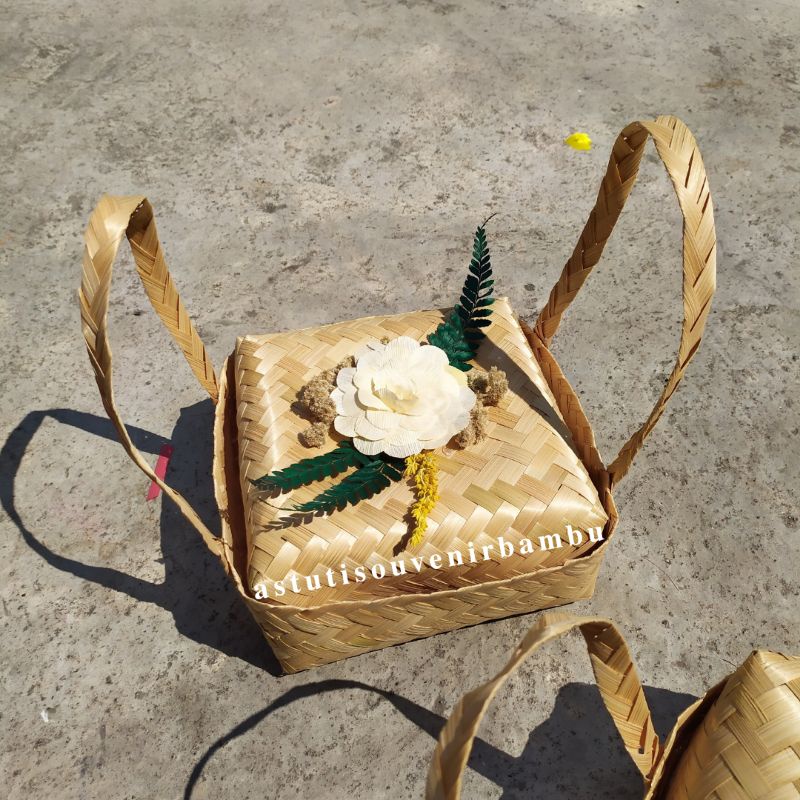 BESEK JINJING NATURAL + BUNGA KLOBOT besek cantik besek cangking besek hampers packaging murah