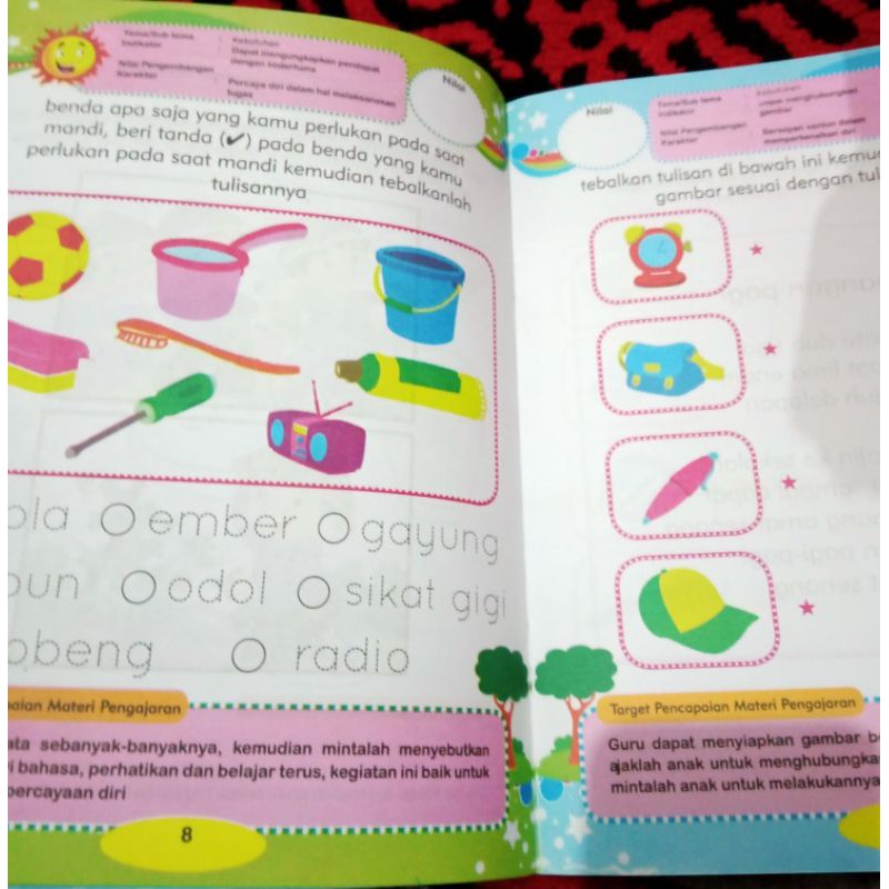 BUKU PAKET ANAK 5-6 TAHUN ISI 2 BUKU ANAK PINTAR KREATIF BERBAHASA SEMESTER 1 DAN 2 (21×30CM)